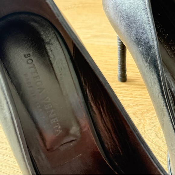 Bottega Veneta Black Wrapped Leather Pointed Toe Pumps 39.5 - Picture 6 of 11